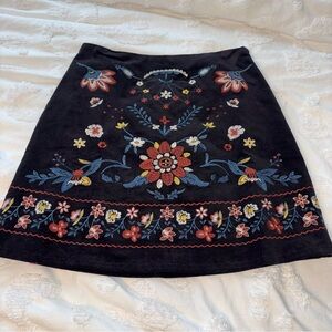 Black patterned skirt